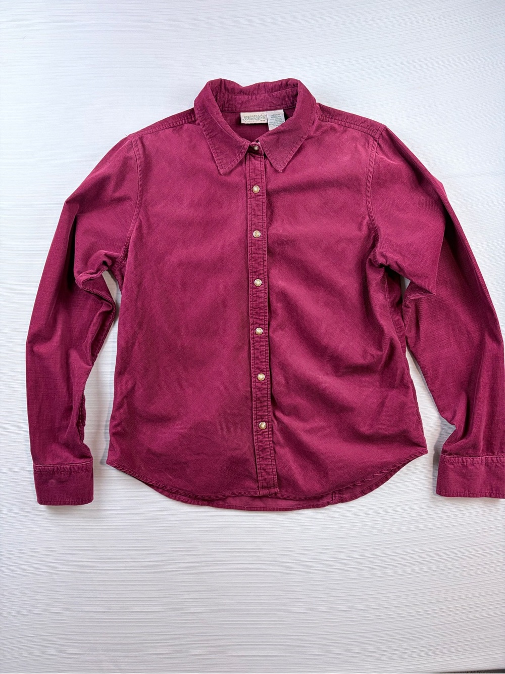 St. John's Bay Women’s Button-Down Shirt in Berry Plum Size M